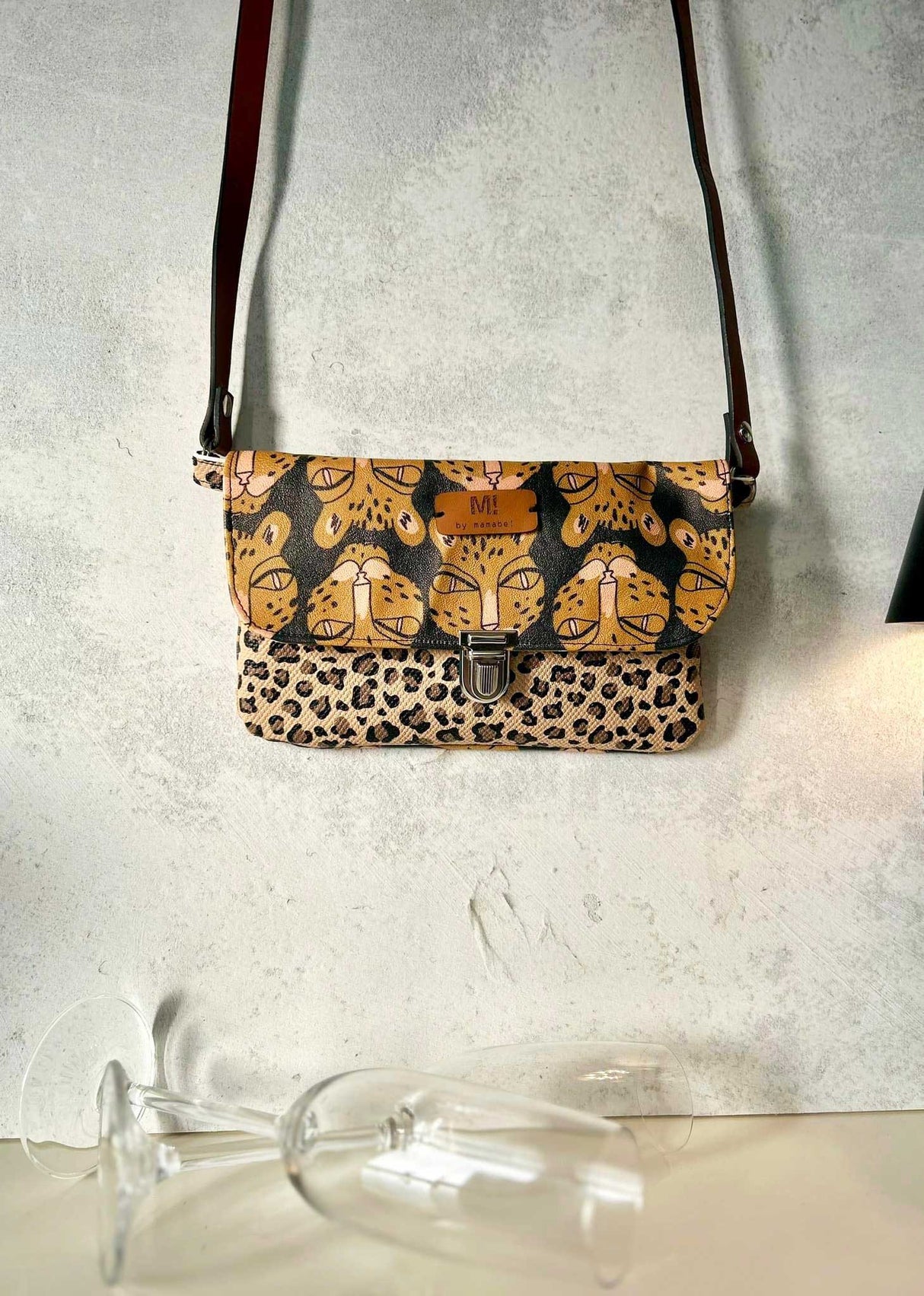 Klein_Handtasche_Gisi