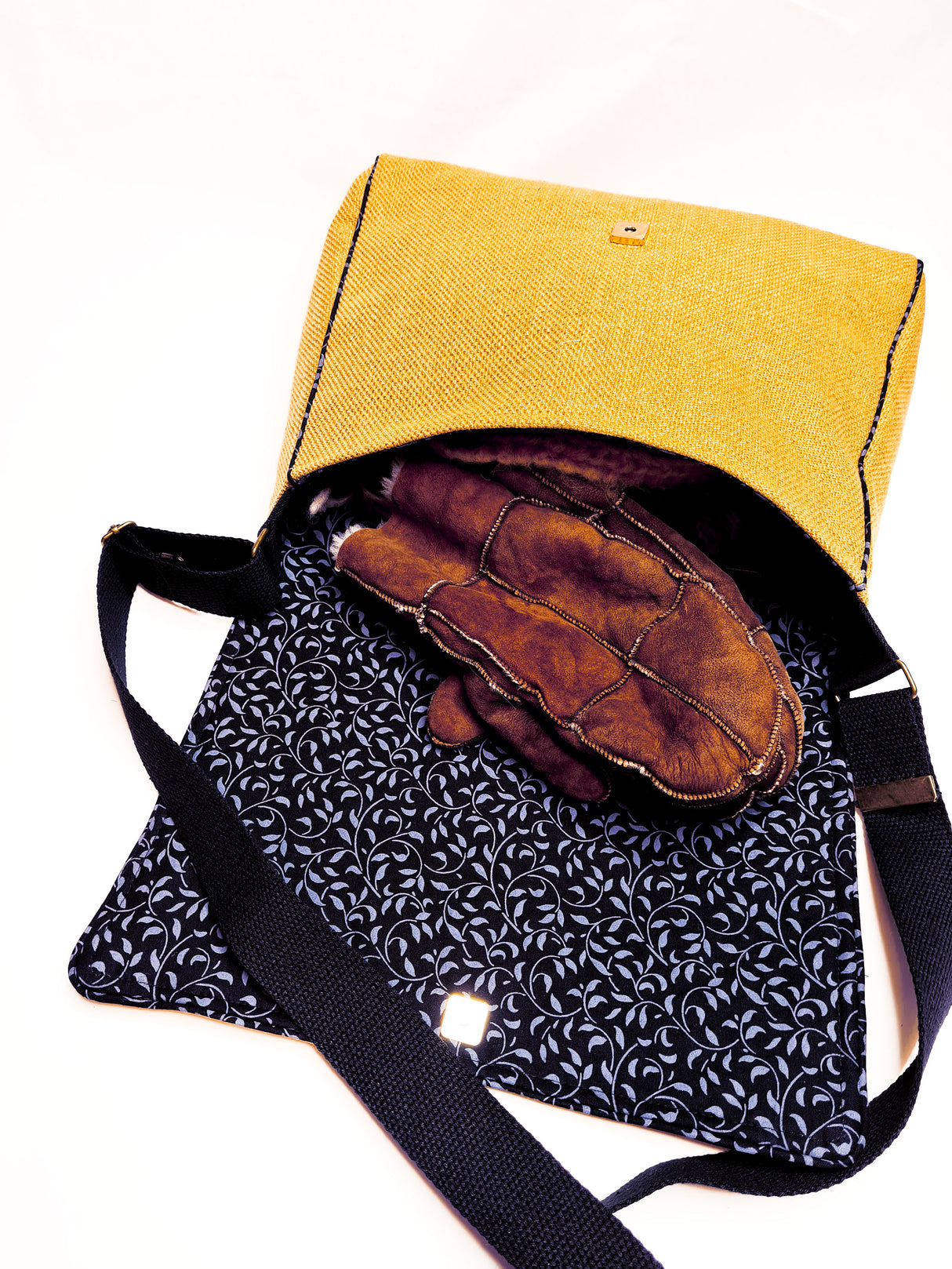 Tasche-zum-Umhaengen-Anleitung-zum-Selbernaehen