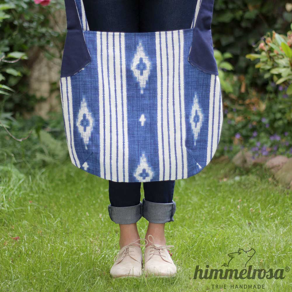 beuteltasche-ikat-muster-blau