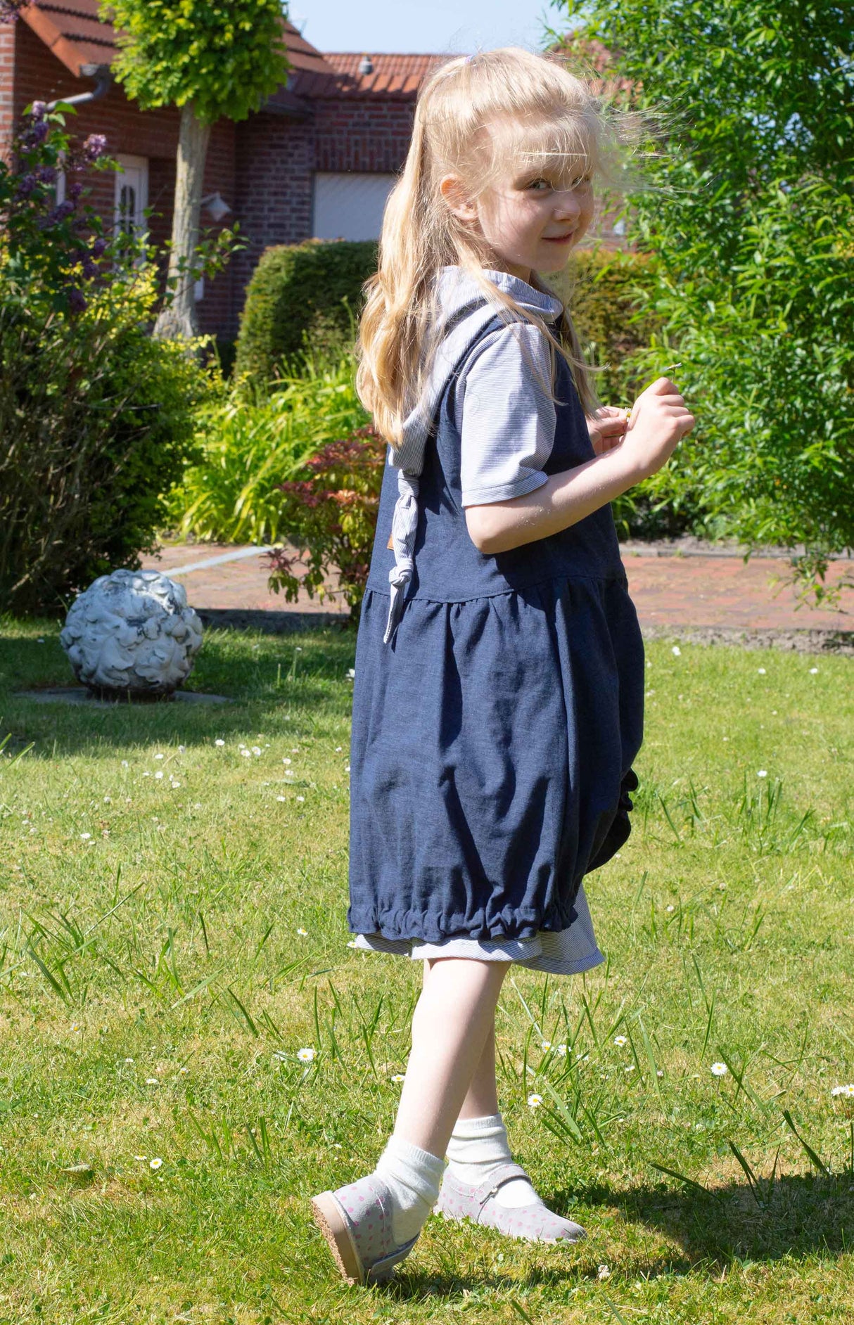 farbenmix-maedchenkleid-schnittmuster-Olivia