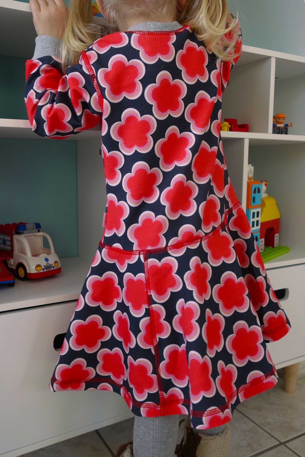 henrika-sweatkleid