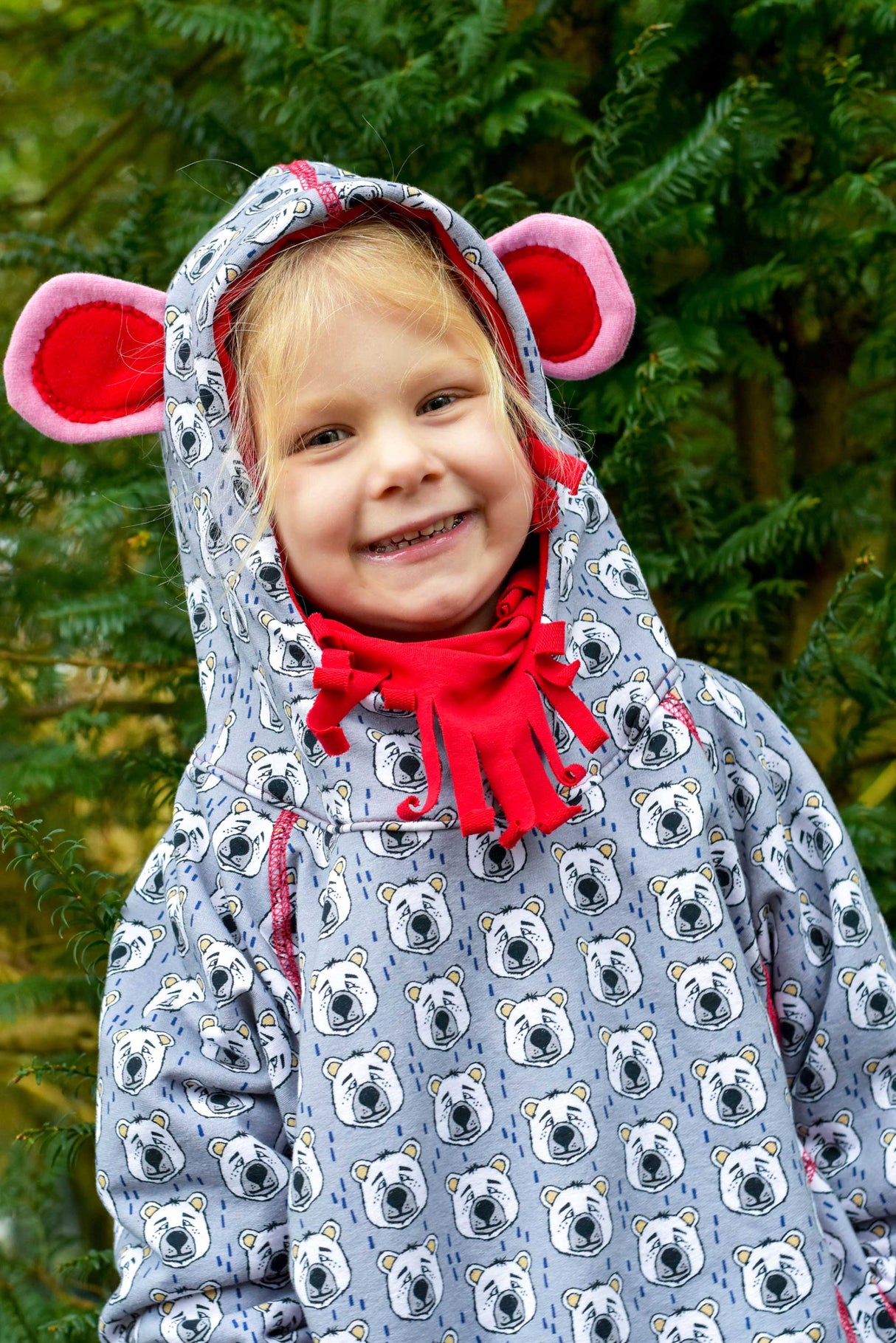 hoodie-mit-ohrenkapuze