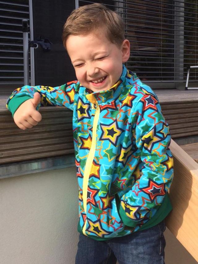 sky_kindersweatjacke_papierschnitt3