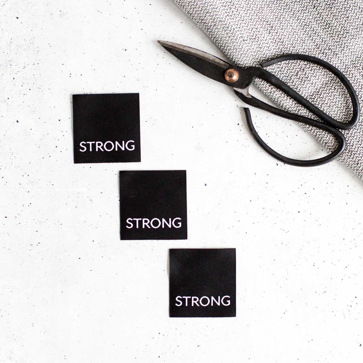 strong-3fkReLKs9y1Sun
