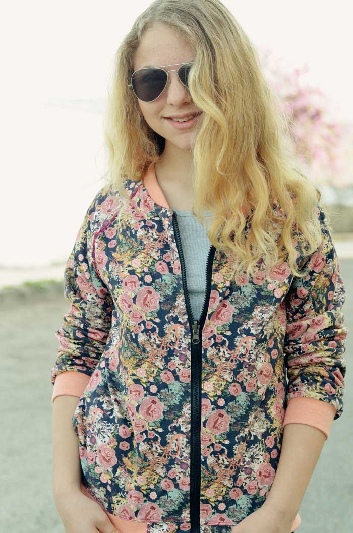 sweatjacke-paula-bienvenido-colorido