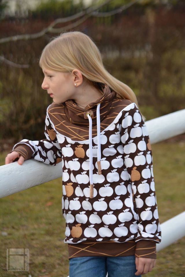 tasja_hoodie_mialuna30