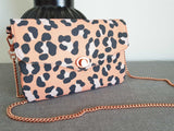 Clutch_Gisi_mit_Kette