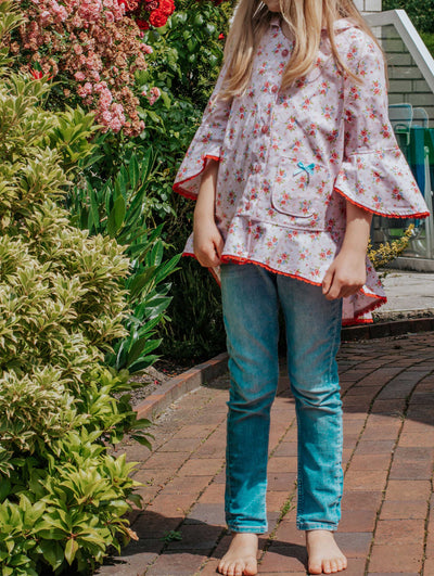 Tomke-kinderbluse-mit-volants-schnittmuster