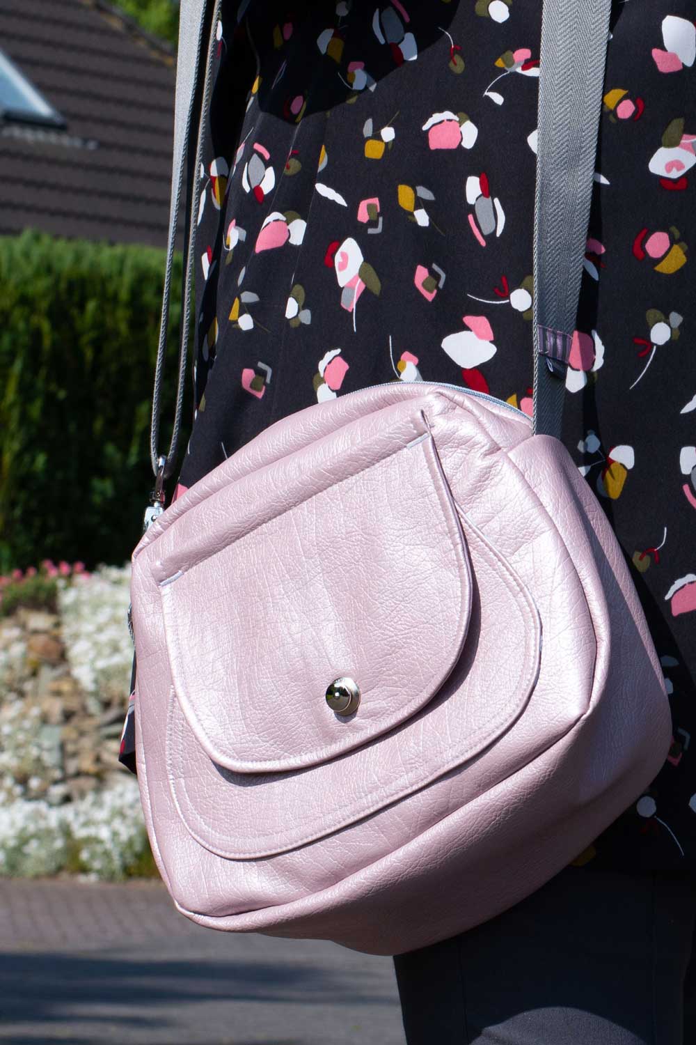 alltagsheldin-Kunstleder-metallic-rosa