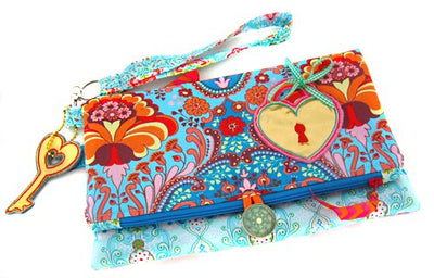 clutch350058332e5b8be51