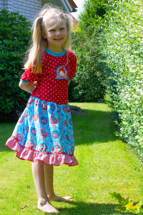 kinderkleid-schnittmuster-yola-von-farbenmix