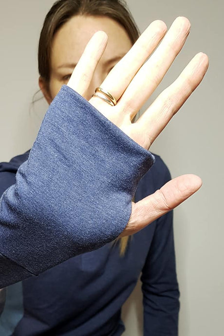 labasic-longsleeve-pedilu-wie-bitte-2-blau-detail