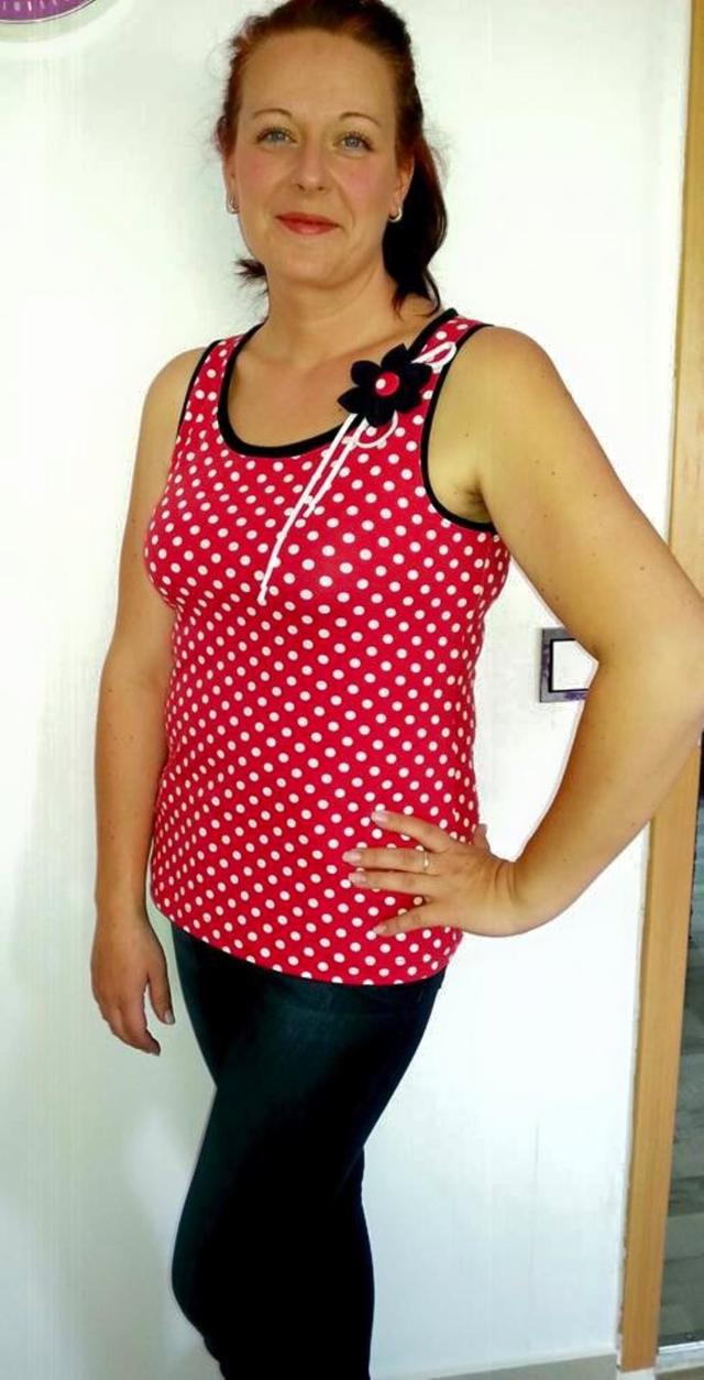 mialuna_top_rosalie3