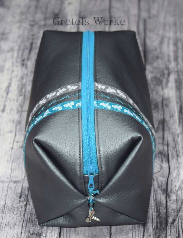 popup-tasche-aus-kunstleder