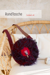 rundtasche-aus-kunstfell-taschenspieler-5
