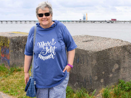 schnittmuster-Big-Lady-Rose-Hoodie-Shirt-Plus-Size