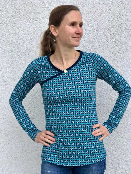 schnittmuster-damenshirt-wickeloptik