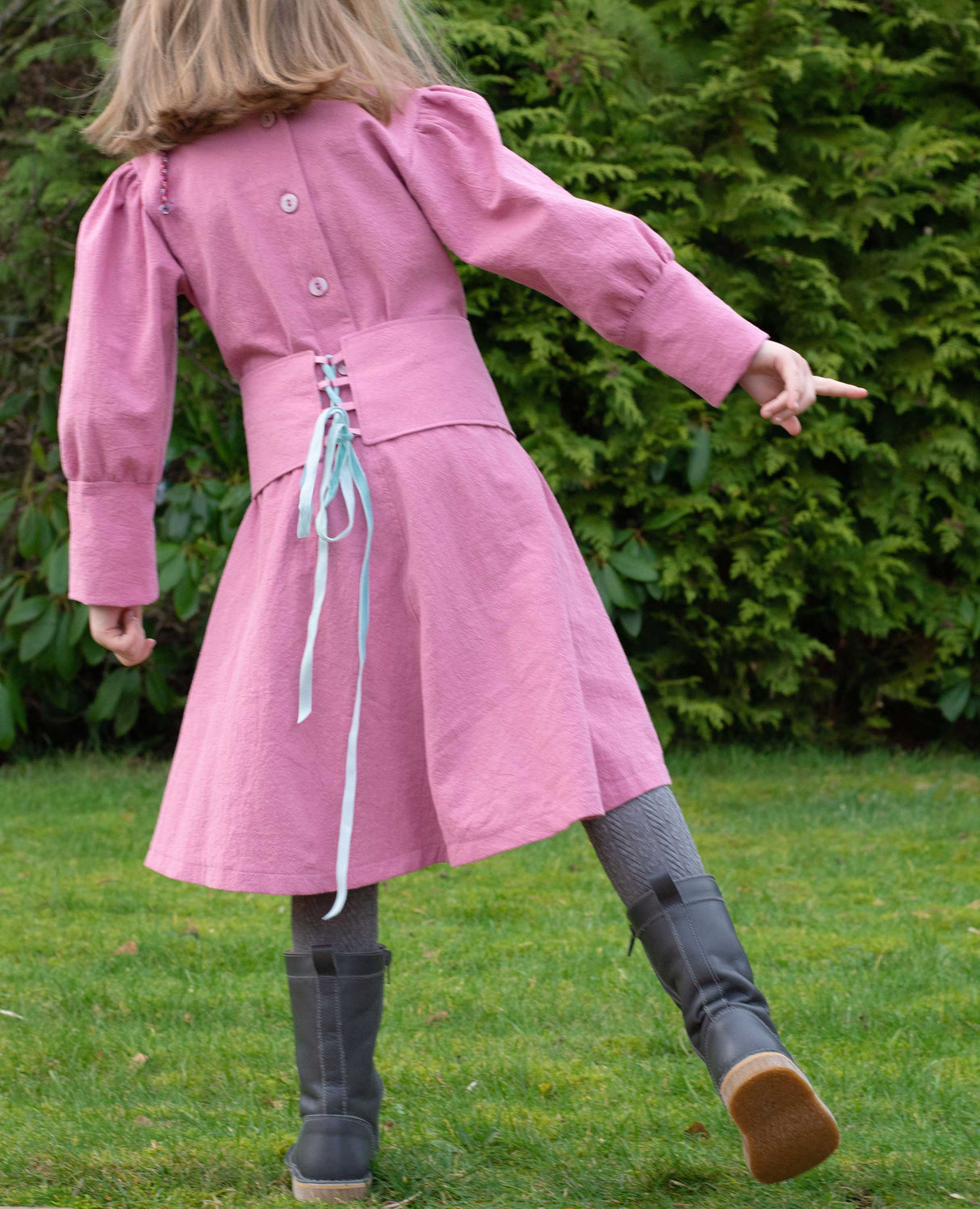 schnittmuster-kleid-josefin-kummerbund-guertel