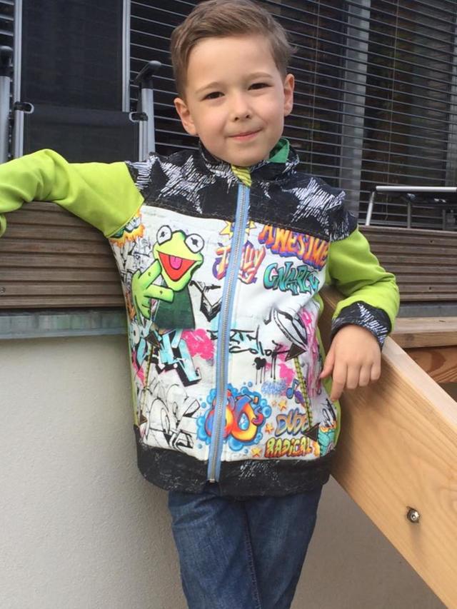 sky_kindersweatjacke_papierschnitt1