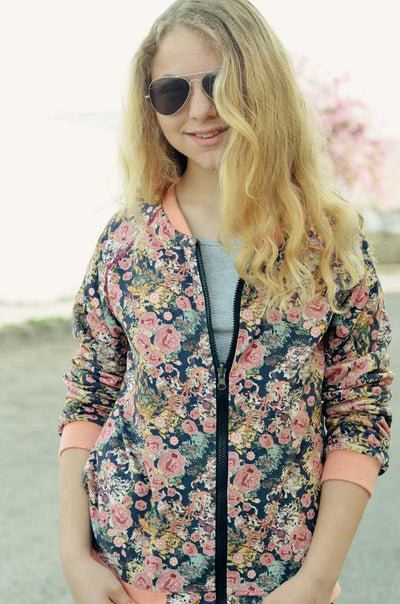 sweatjacke-paula-bienvenido-colorido