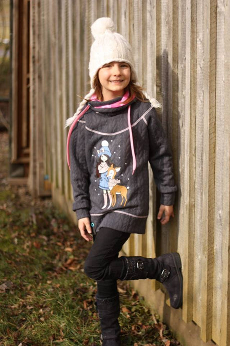 tasja_hoodie_mialuna17