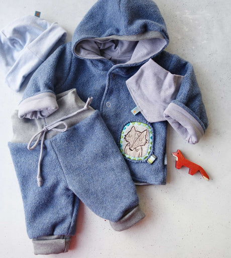 zwergenverpackung-babyjacke-babyhose